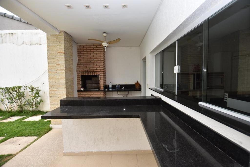 Casa Com Piscina A 150M Da Praia Da Enseada 과루자 외부 사진