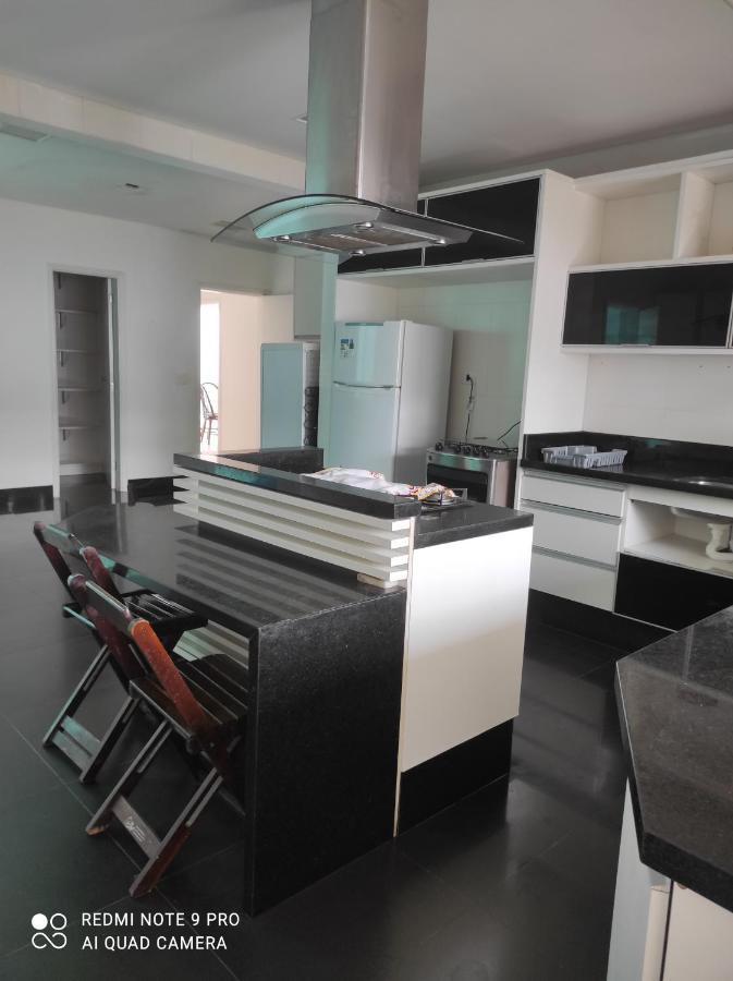 Casa Com Piscina A 150M Da Praia Da Enseada 과루자 외부 사진